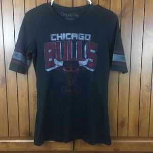 Alloy Chicago Bulls Shirt